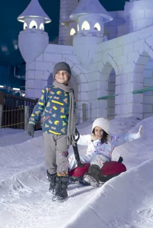 Pijama de soft infantil snowboard e dino - Estampa brilha no escuro
